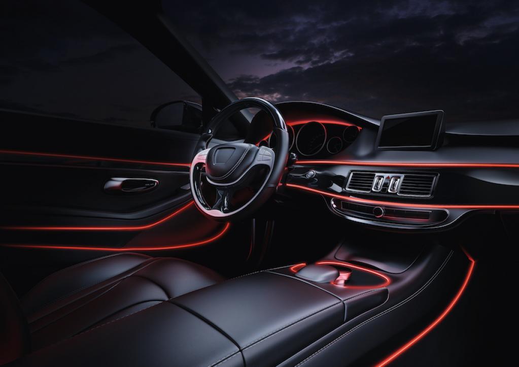 自動車のインテリアは 光 で進化する ショット 自動車インテリア向け照明製品を日本で販売開始 Motor Fantech モーターファンテック