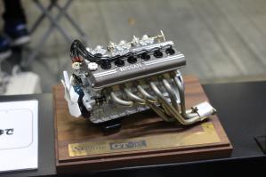 GT-Rの魂を机上に飾る贅沢 「1/６スケールエンジンモデル」【Nostalgic
