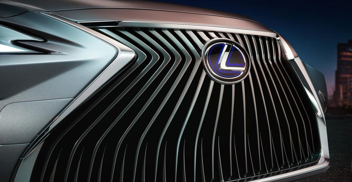 スピンドルグリルに新タイプが Lexus 北京モーターショーで新型車を世界初披露 Motor Fan モーターファン