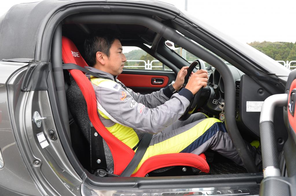 片岡龍也ドラテク特集の一部を大公開！ 視野を広げることが、「脱