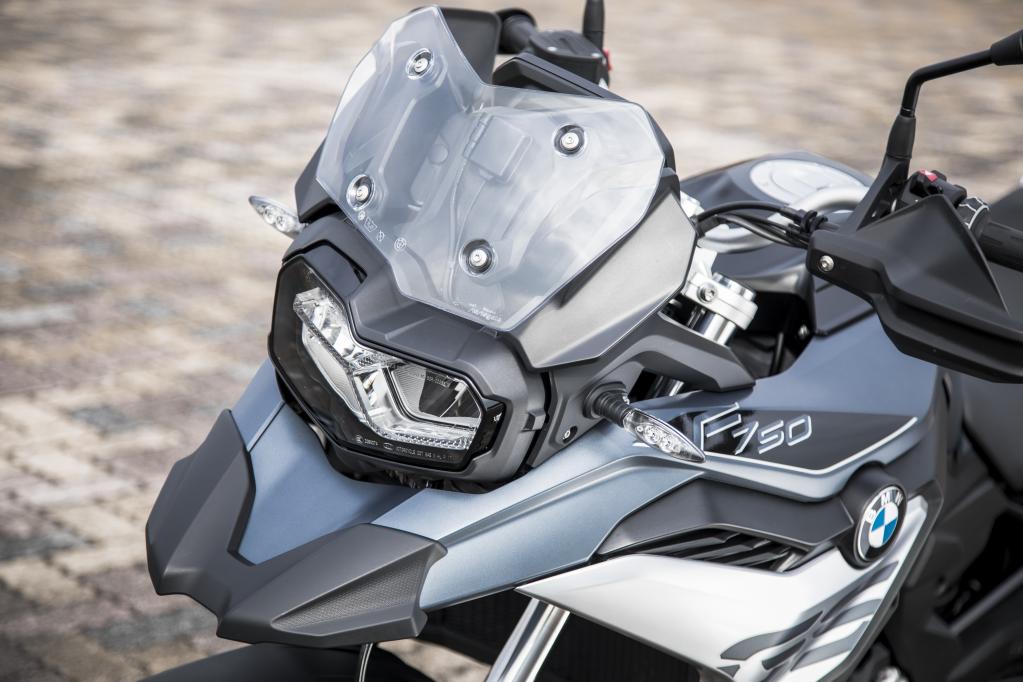 BMW F750GS/試乗レポ「逆回転270度クランクが心地良いパルス感