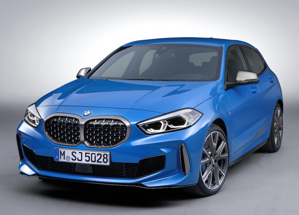 ついにFF化した新型BMW 1シリーズ！ エンジンは3気筒／4気筒のガソリン