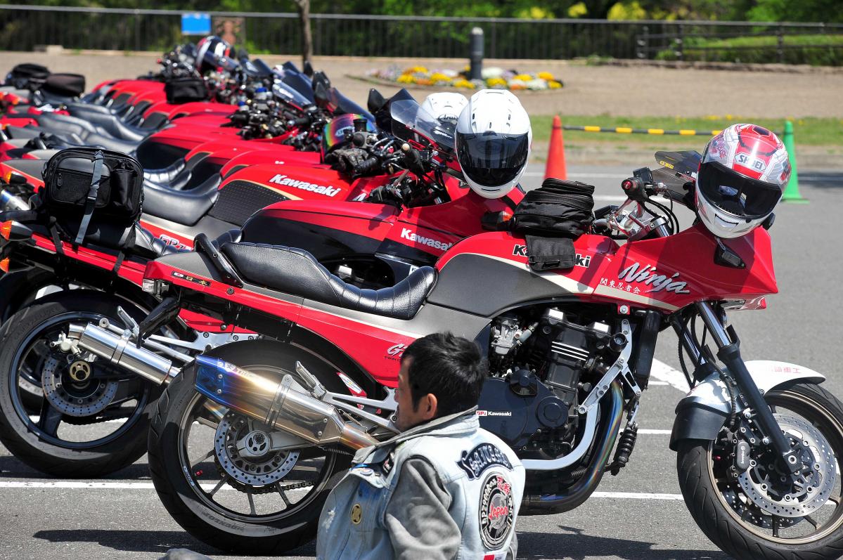 初代ninja Gpz900rのミーティングイベントに潜入し 極上カスタム車を激撮 Motor Fan Bikes モータファンバイクス