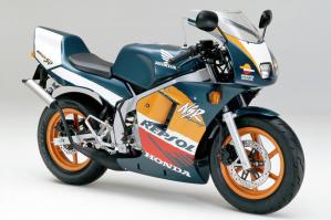 【RCV-mini】NSR50フレーム改でいち早くホンダ縦型エンジンを搭載したカスタム｜Motor-Fan Bikes[モータファンバイクス]