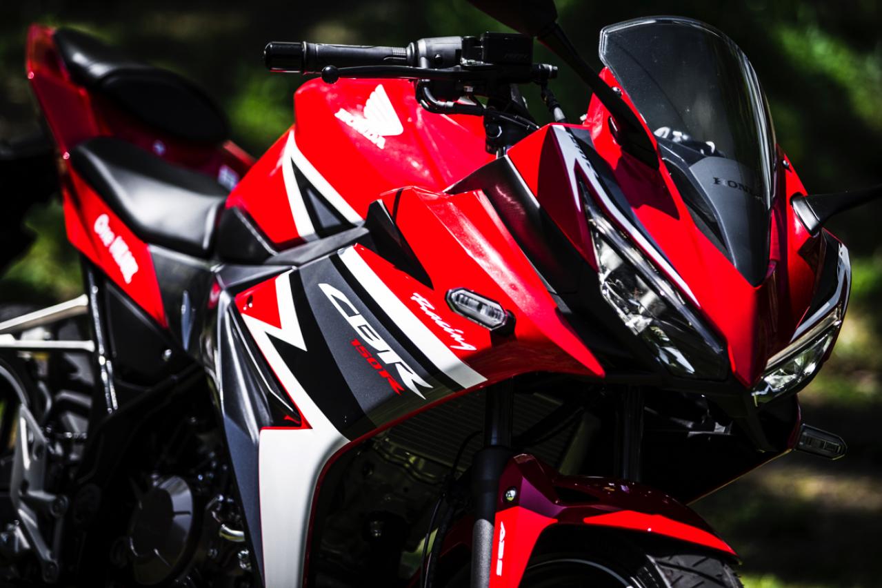 ホンダcbrの150ccバージョン Cbr150rは最高のライトウエイトスポーツだ Motor Fan Bikes モータファンバイクス