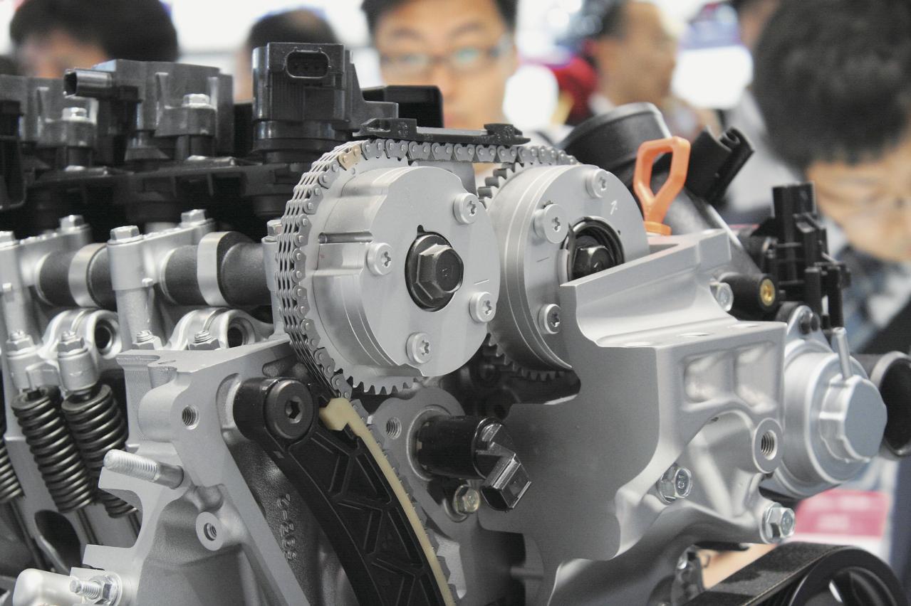 内燃機関超基礎講座 可変バルブタイミング機構 バルブのタイミングを可変とする現代エンジンの必須装備 Motor Fantech モーターファンテック