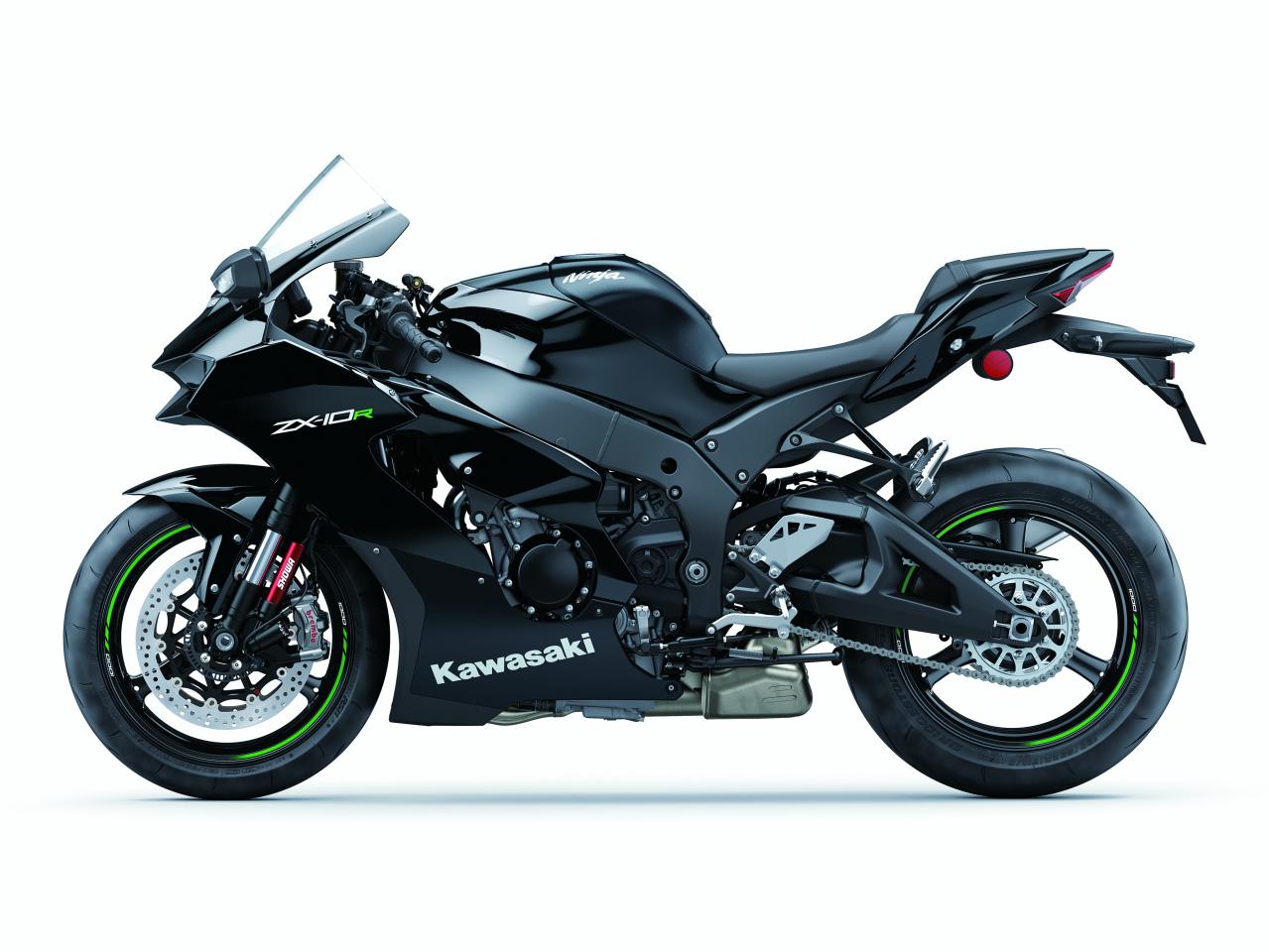 世界500台限定｜カワサキ Ninja ZX-10R/RR、2021年モデルはオイル 