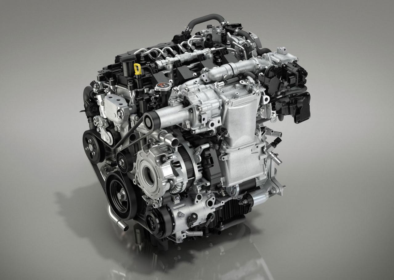 マツダの新世代ガソリンエンジン「スカイアクティブ-X」の燃焼技術が