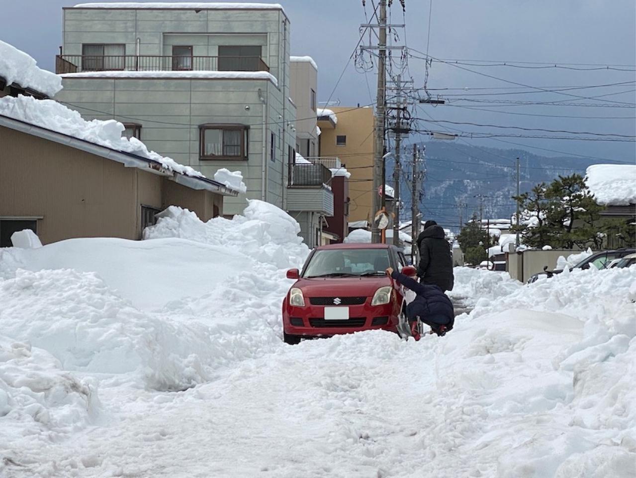 やっぱりクロカンは雪に強い 雪国の方必見 実際に福井県で大雪に遭遇したスタッフが選ぶ0万円で買えるおすすめクロカン4選 モーターファンおすすめ中古車 Suv クロカン Motor Fan モーターファン