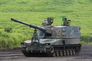 陸上自衛隊 最大射程約30kmの自走砲 99式自走155mm榴弾砲 砲弾や装薬などの装填を自動化した高性能車 Motor Fan モーターファン